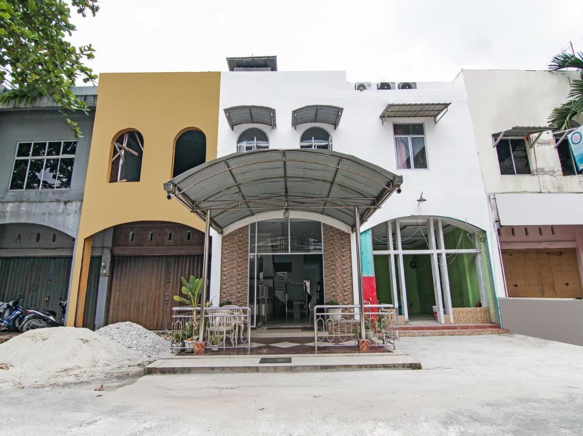 Oyo 90897 Hotel Sepupu Satria Pekanbaru Exterior photo